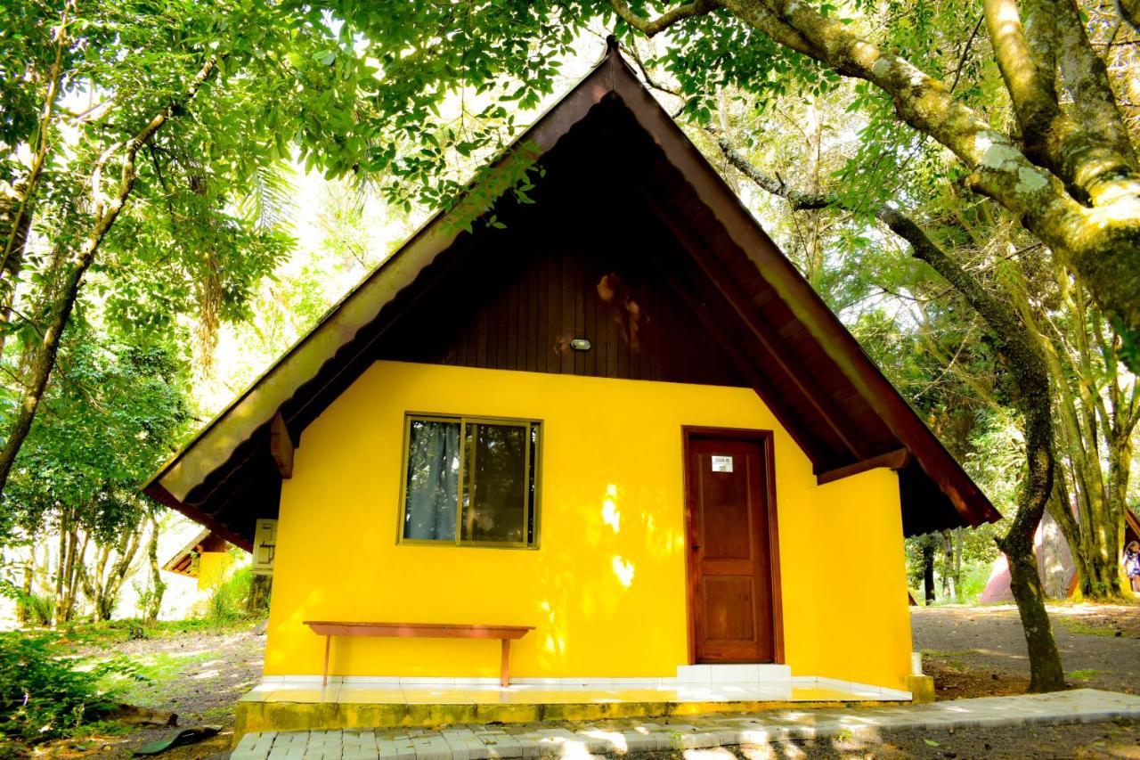 Hotel Vila Dos Alpes Treze Tílias Exteriör bild